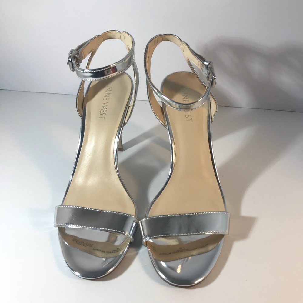 Sandals - Picture 5 of 6